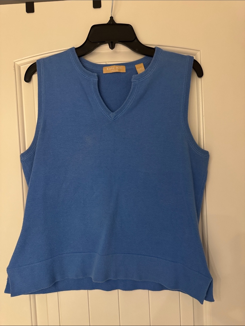 Kate Hill Bright Blue V-Neck Sleeveless Knit Tank